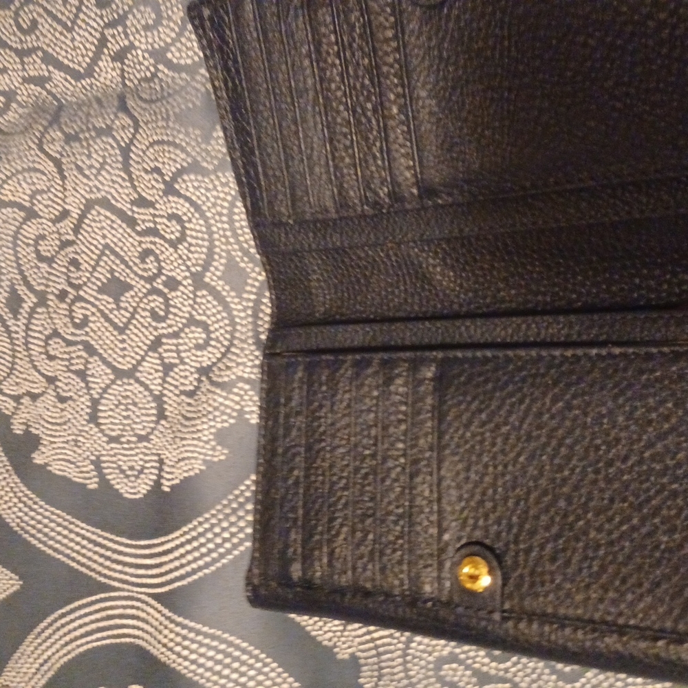 Wallet - Picture 3 of 3